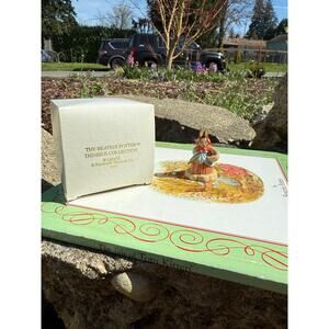 Lenox Beatrix Potter Thimble Collection: Mrs. Rabbit | 1996 | Figurine